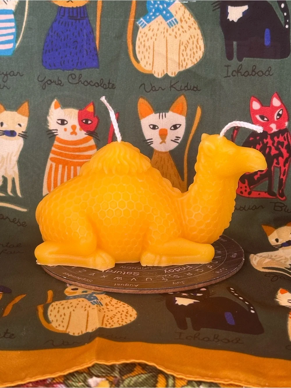 Beeswax Camel Candle – Golden Yellow